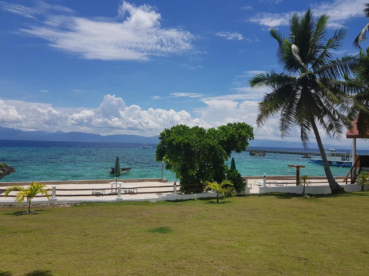 Tauig Beach Resort Moalboal Bagian luar foto