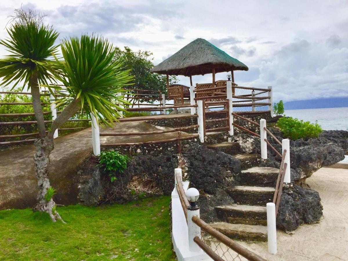 Tauig Beach Resort Moalboal Bagian luar foto