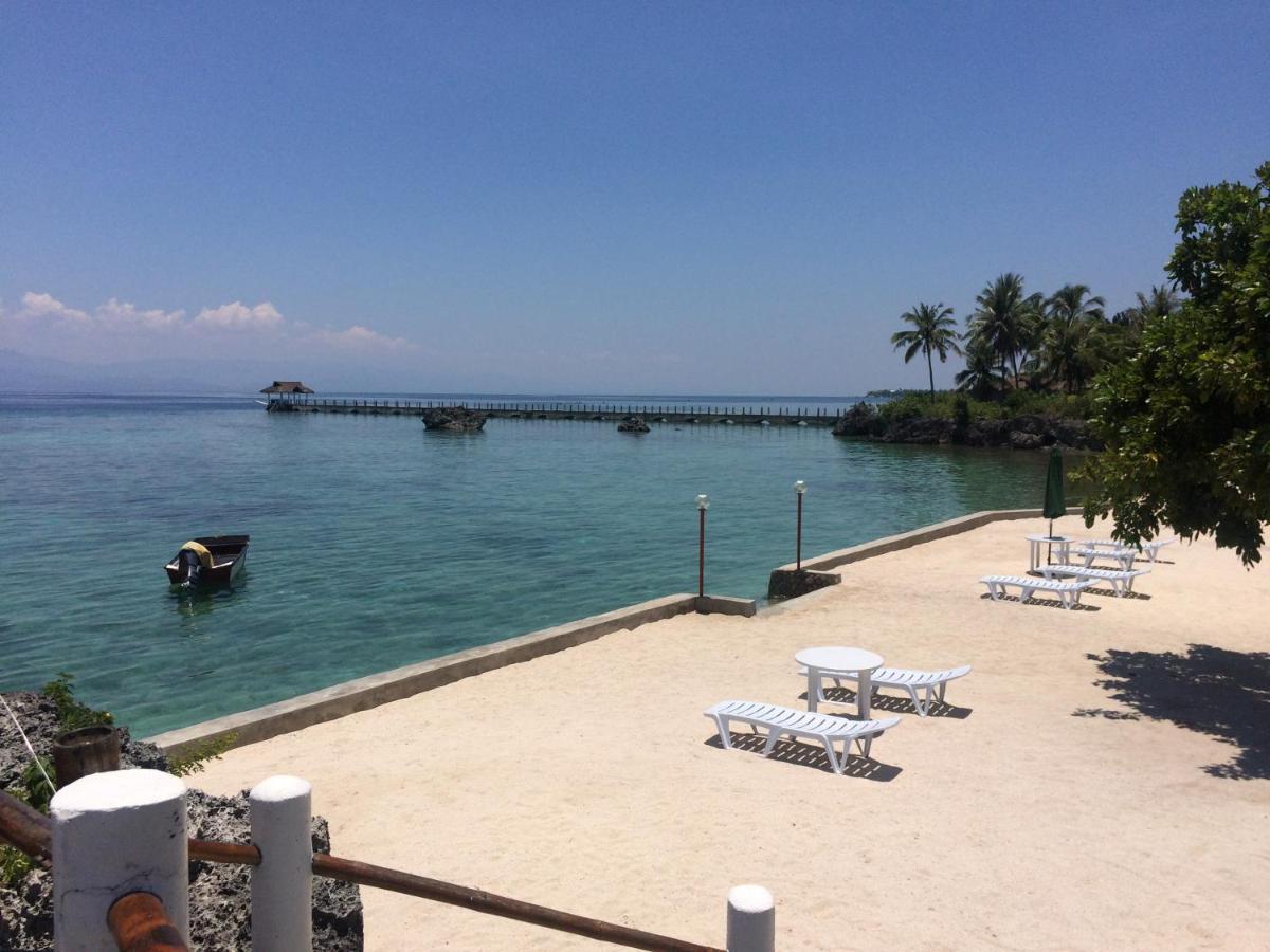 Tauig Beach Resort Moalboal Bagian luar foto
