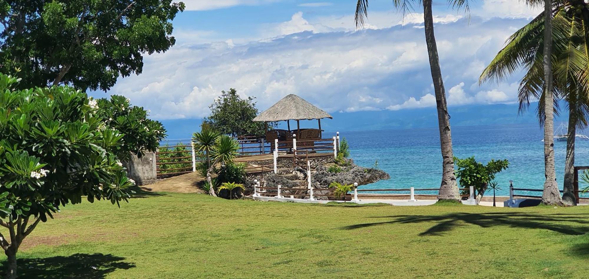 Tauig Beach Resort Moalboal Ruang foto